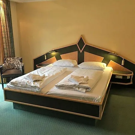 Parkhotel 3*